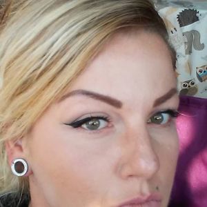 Meet your Posher, Sheena